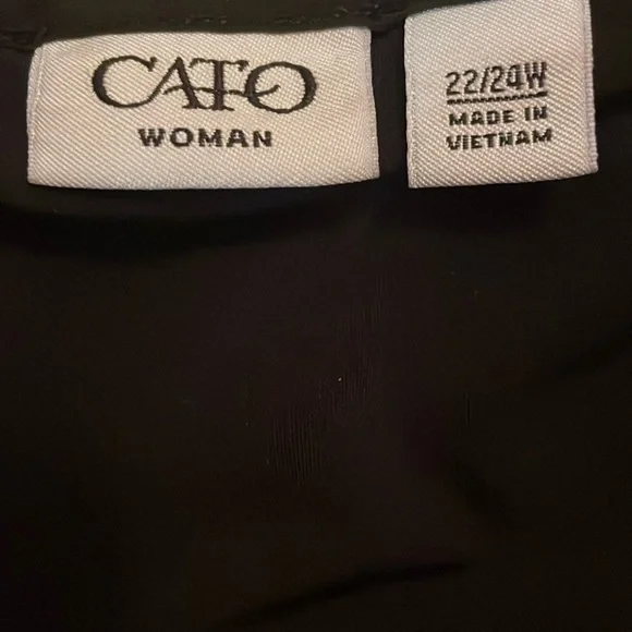 Cato layered blouse - Picture 3 of 3